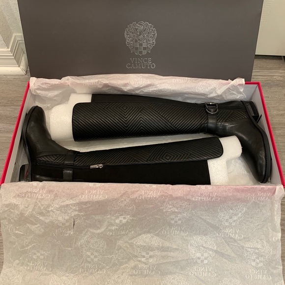 Vince camuto over the knee boots 7 - Picture 2 of 9